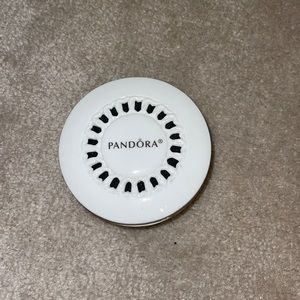 Pandora bracelet holder